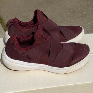 Vans UltraRange Gore Knit Slip On Shoes Burgundy
